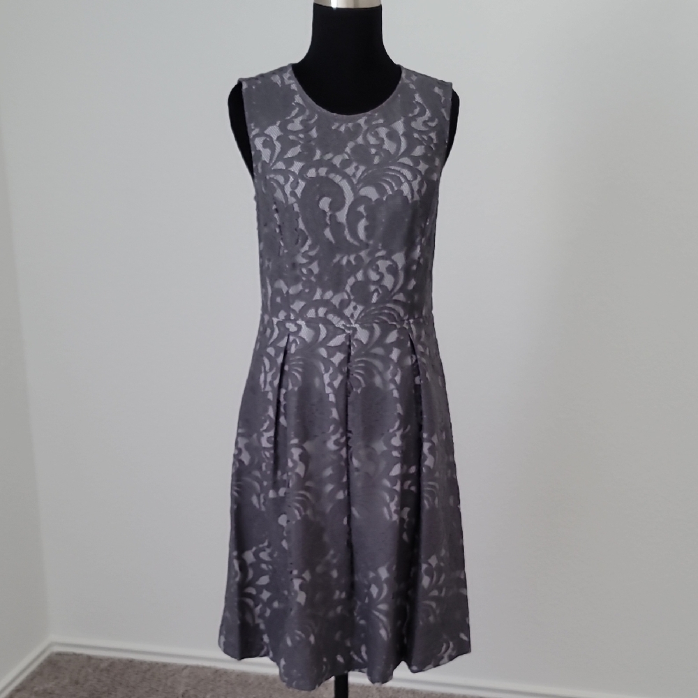 Lord & Taylor Charcoal Lace w/Pockets Dress. Size 2